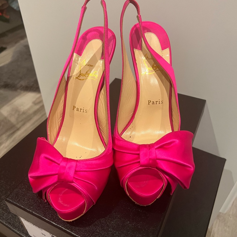 Hot pink satin platform Loubotins